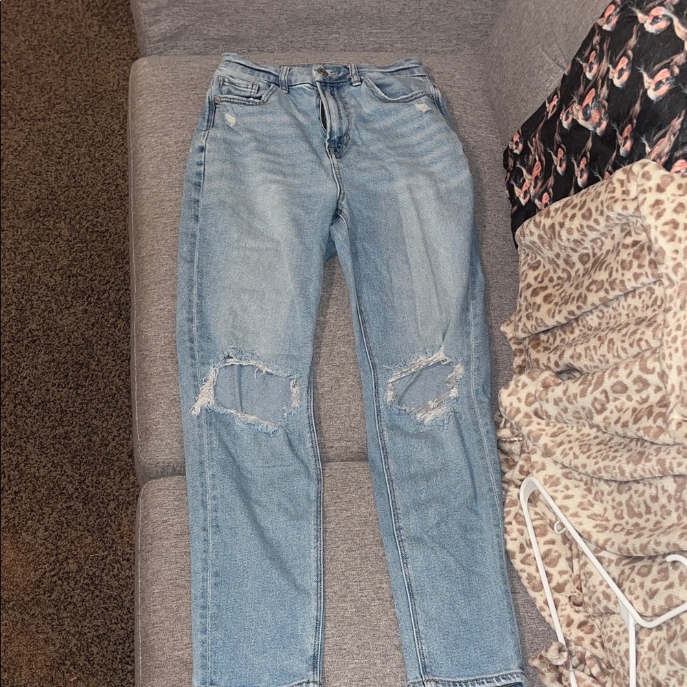 American Eagle Outfitters Light Blue Distressed Jeans